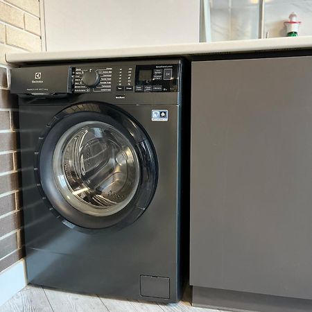 Lux apartment на центральном проспекте, Smart TV, кофемашина Кривой Рог Экстерьер фото