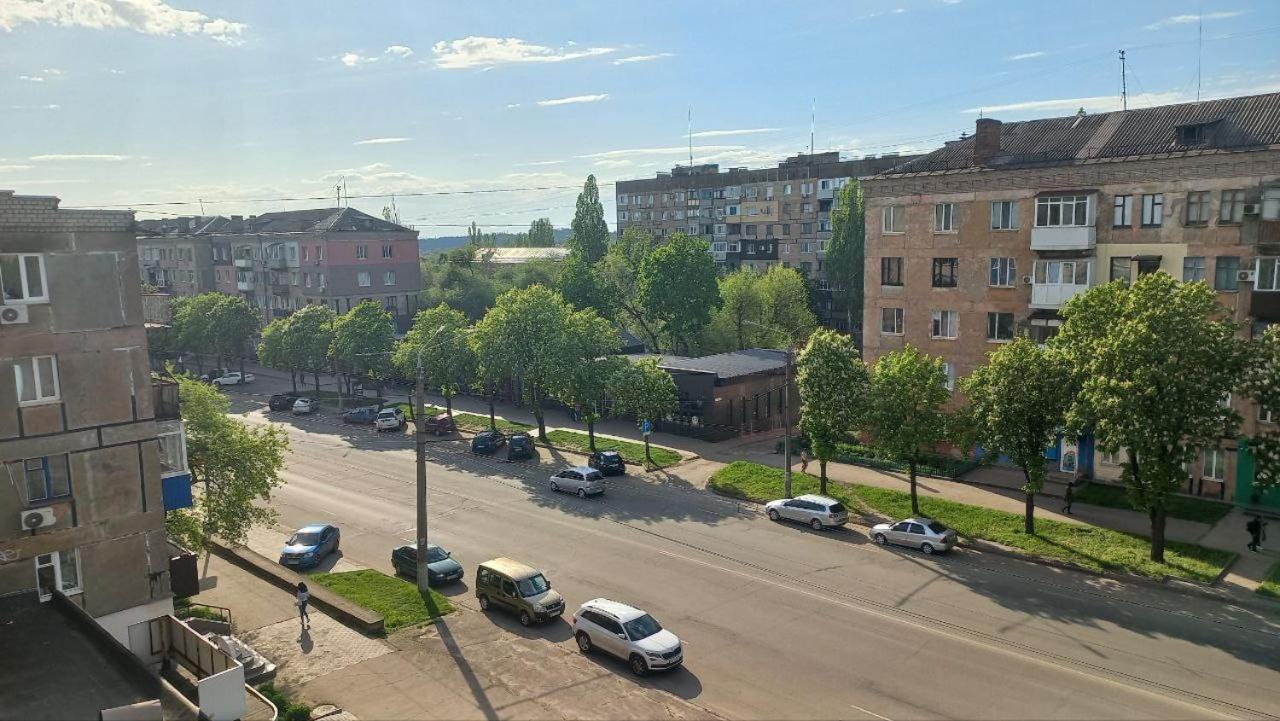 Lux apartment на центральном проспекте, Smart TV, кофемашина Кривой Рог Экстерьер фото