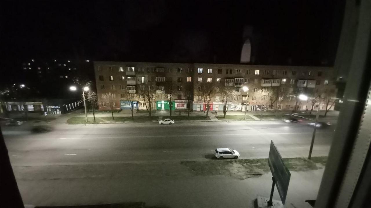 Lux apartment на центральном проспекте, Smart TV, кофемашина Кривой Рог Экстерьер фото