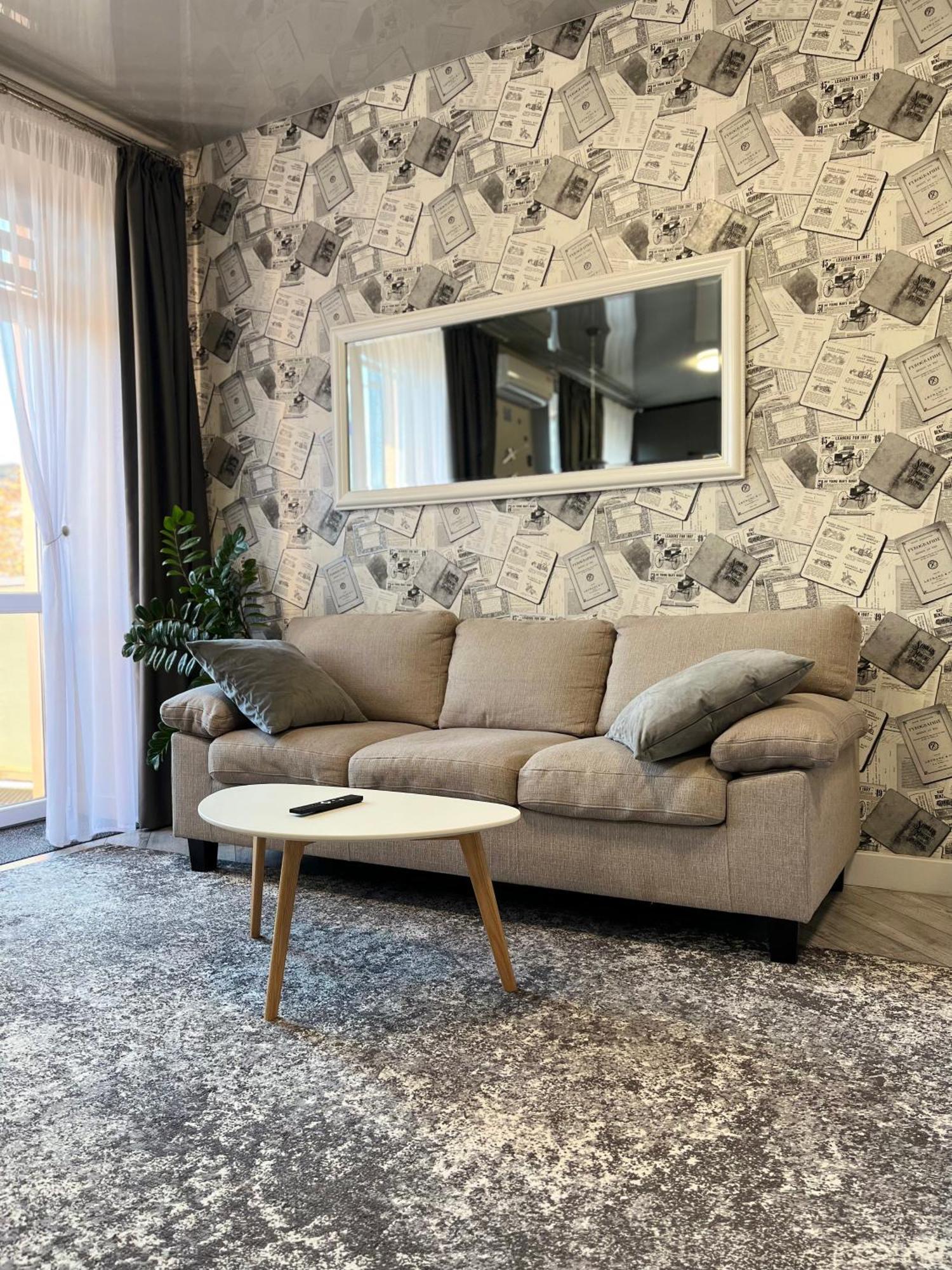 Lux apartment на центральном проспекте, Smart TV, кофемашина Кривой Рог Экстерьер фото