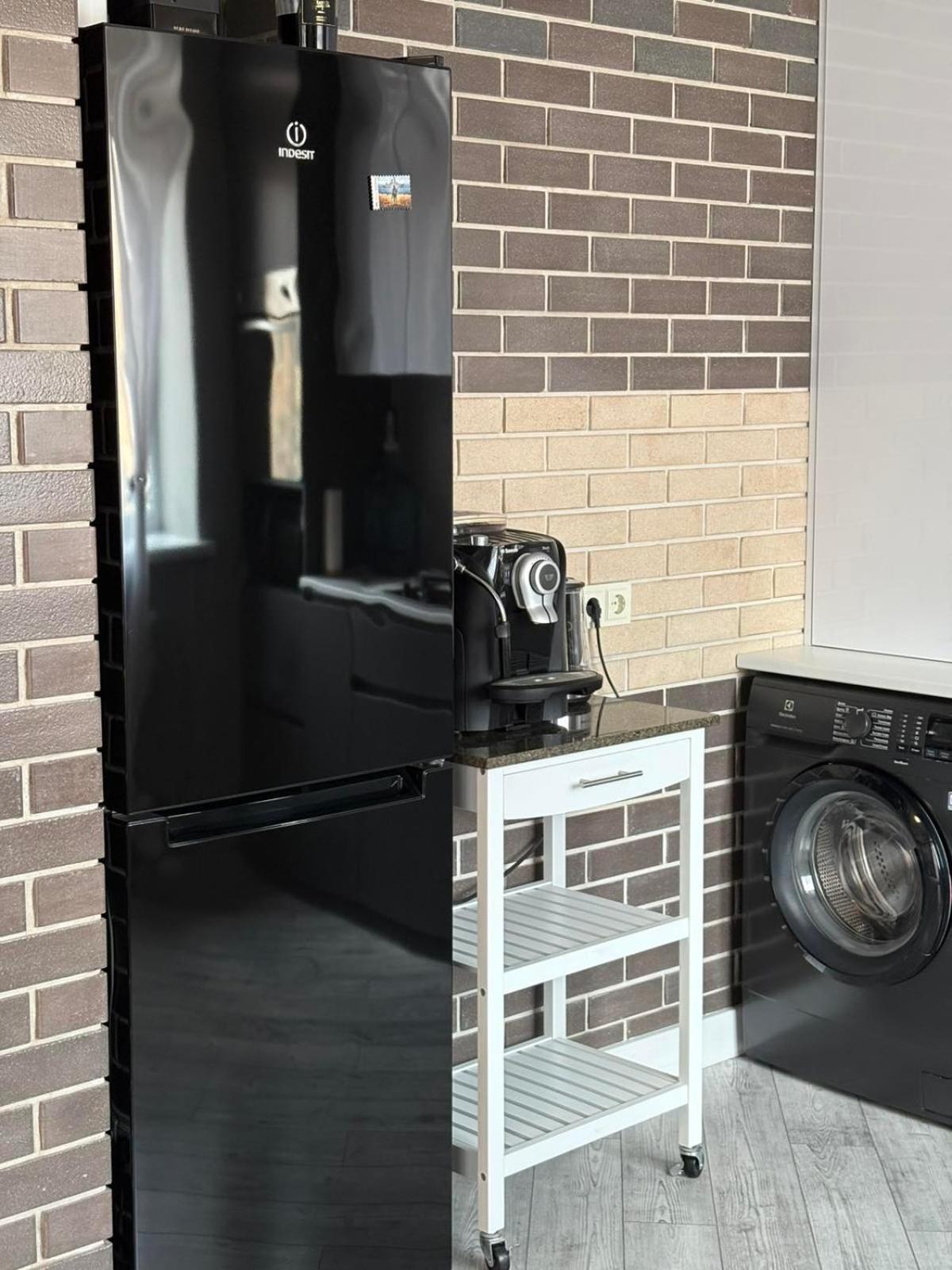 Lux apartment на центральном проспекте, Smart TV, кофемашина Кривой Рог Экстерьер фото
