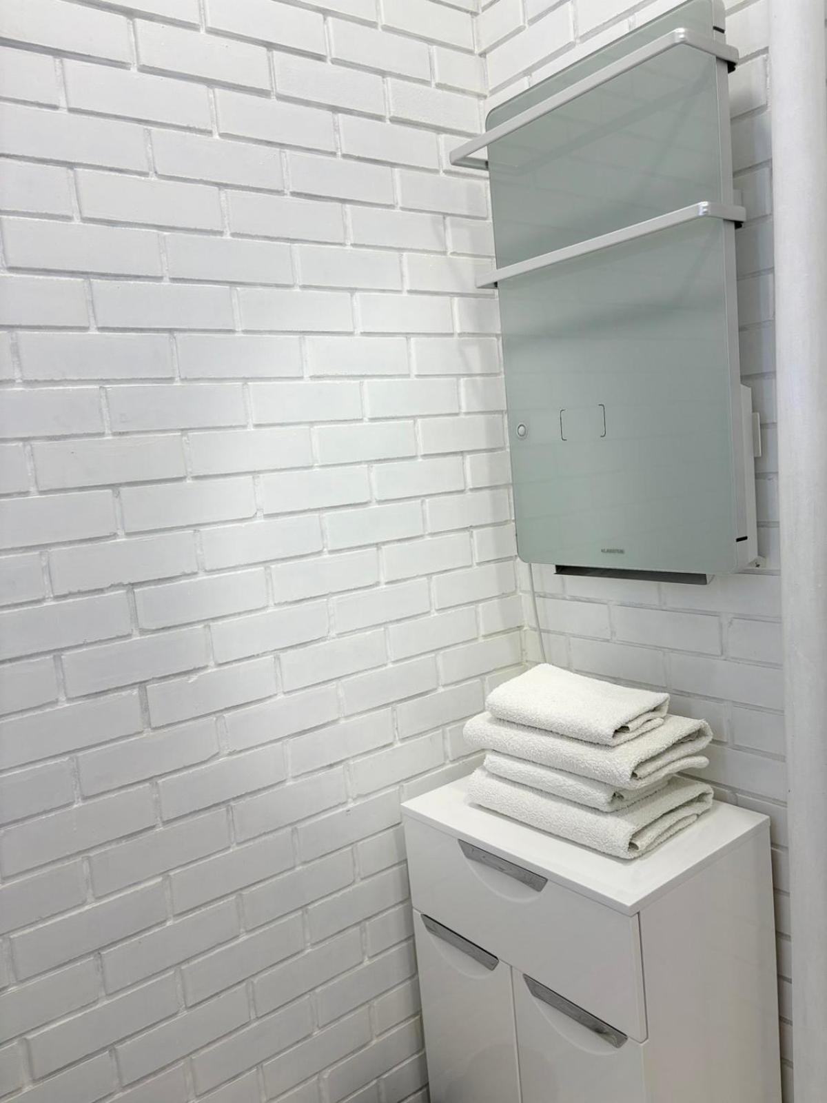Lux apartment на центральном проспекте, Smart TV, кофемашина Кривой Рог Экстерьер фото