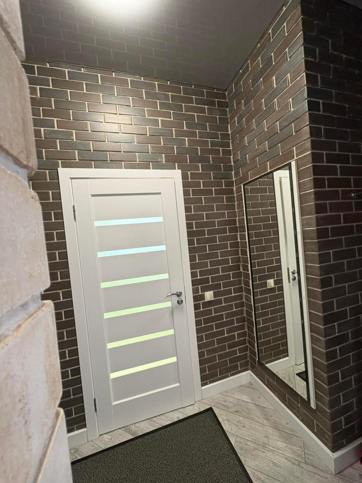 Lux apartment на центральном проспекте, Smart TV, кофемашина Кривой Рог Экстерьер фото