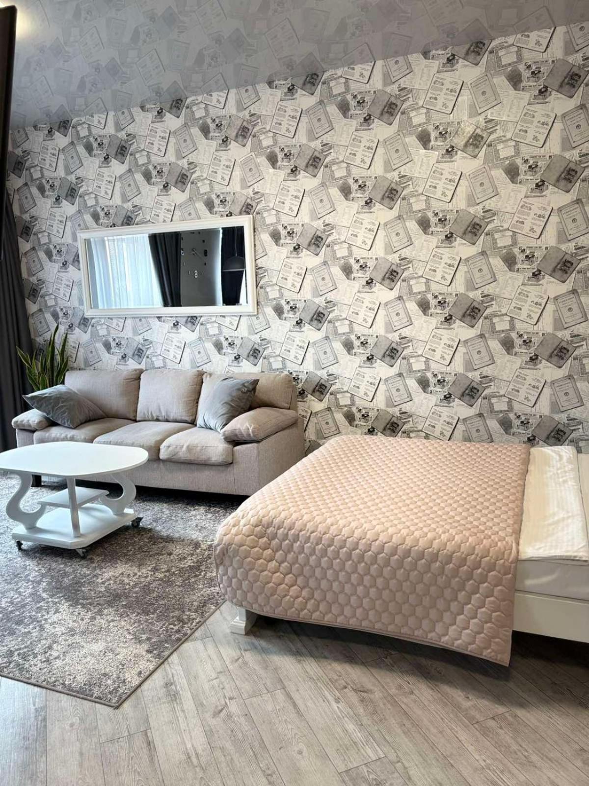 Lux apartment на центральном проспекте, Smart TV, кофемашина Кривой Рог Экстерьер фото